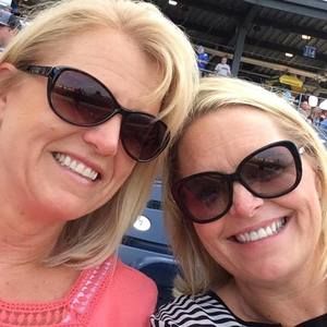 Meet your Posher, Lynette